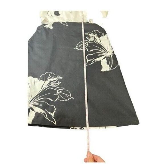 OONAGH BY NANETTE LEPORE | BLACK & WHITE $248 SZ 2 Floral Cutout Scoop Neck - Picture 11 of 12